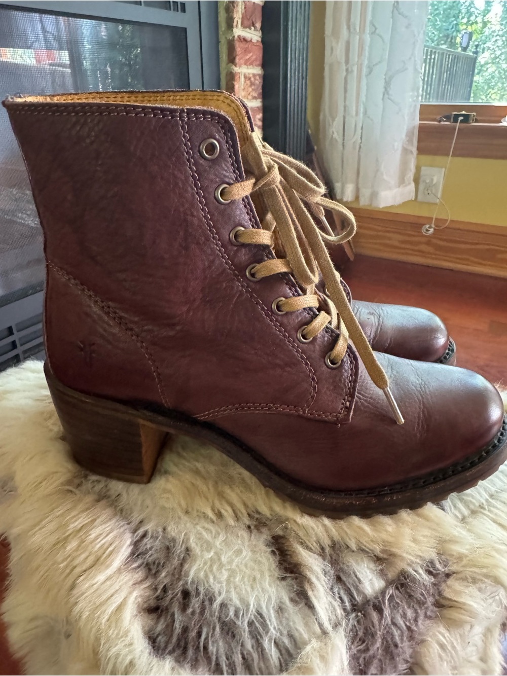Frye leather brown boots